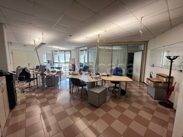 appartamento in vendita a Modena in zona Crocetta