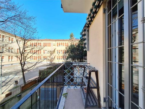 appartamento in vendita a Modena in zona Centro Storico