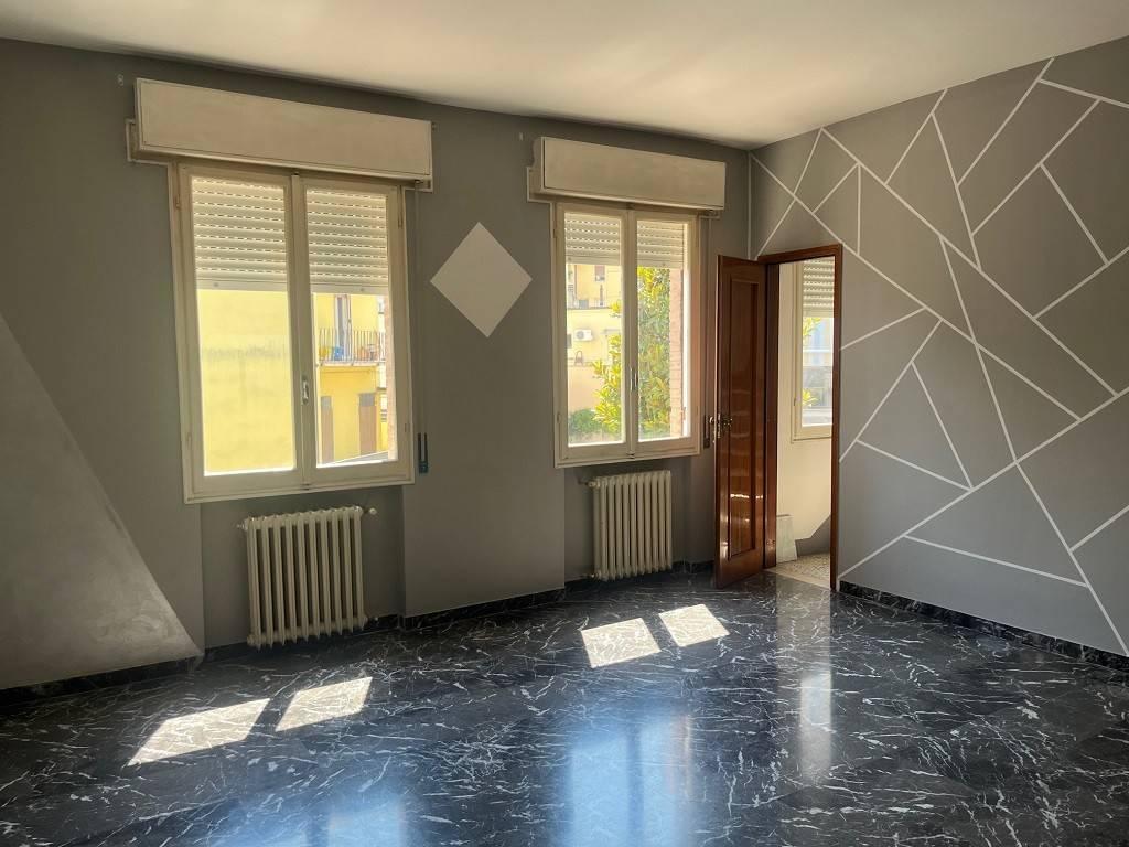 casa indipendente in vendita a Modena in zona Buon Pastore