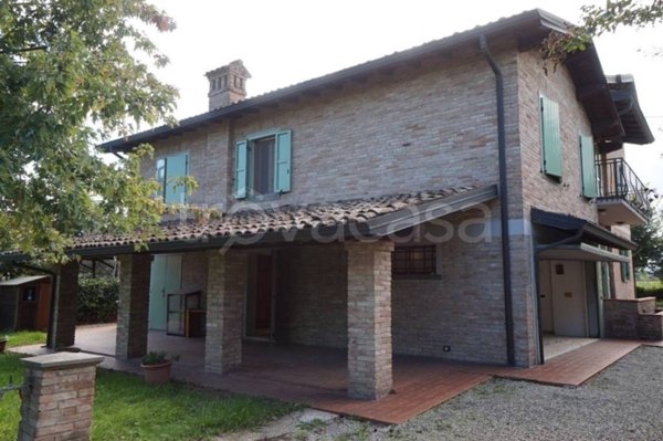casa indipendente in vendita a Modena in zona Marzaglia