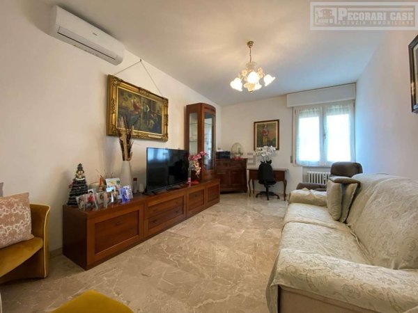 appartamento in vendita a Modena in zona Centro Storico