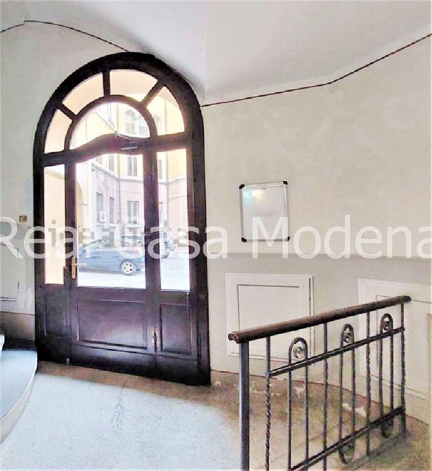 appartamento in vendita a Modena in zona San Cataldo
