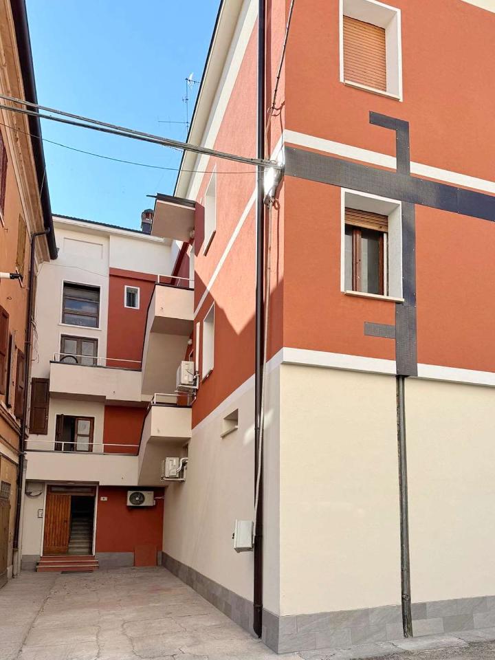 appartamento in vendita a Modena in zona San Lazzaro / Modena Est