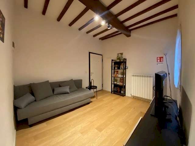 appartamento in vendita a Modena in zona Centro Storico