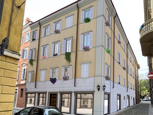 appartamento in vendita a Modena in zona Centro Storico