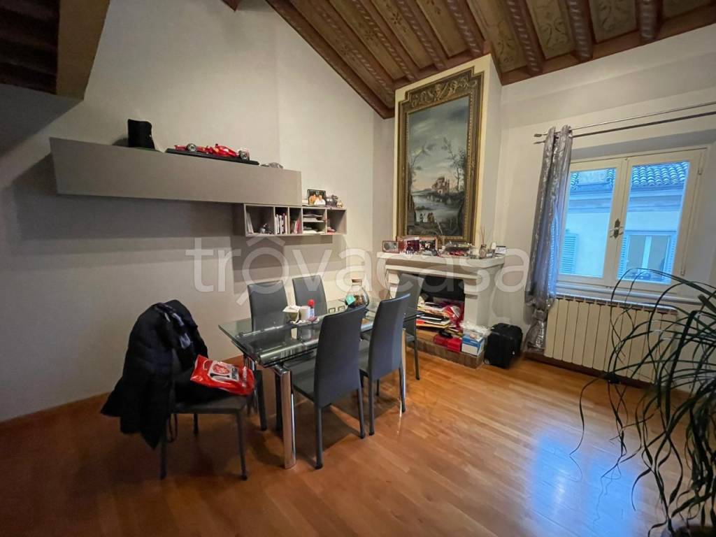 appartamento in vendita a Modena in zona Centro Storico