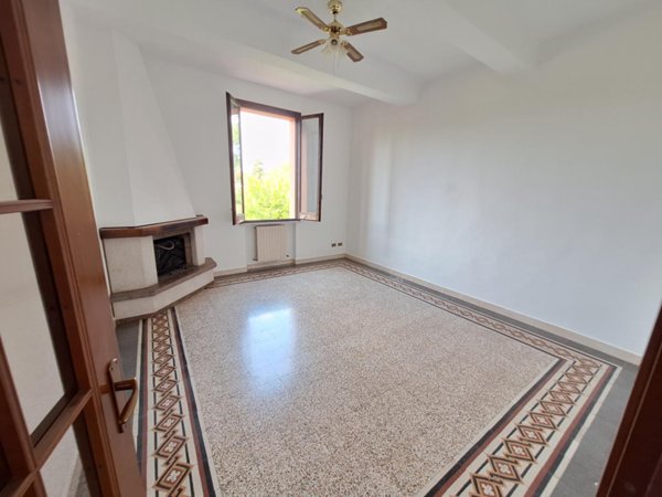 appartamento in vendita a Modena in zona Crocetta