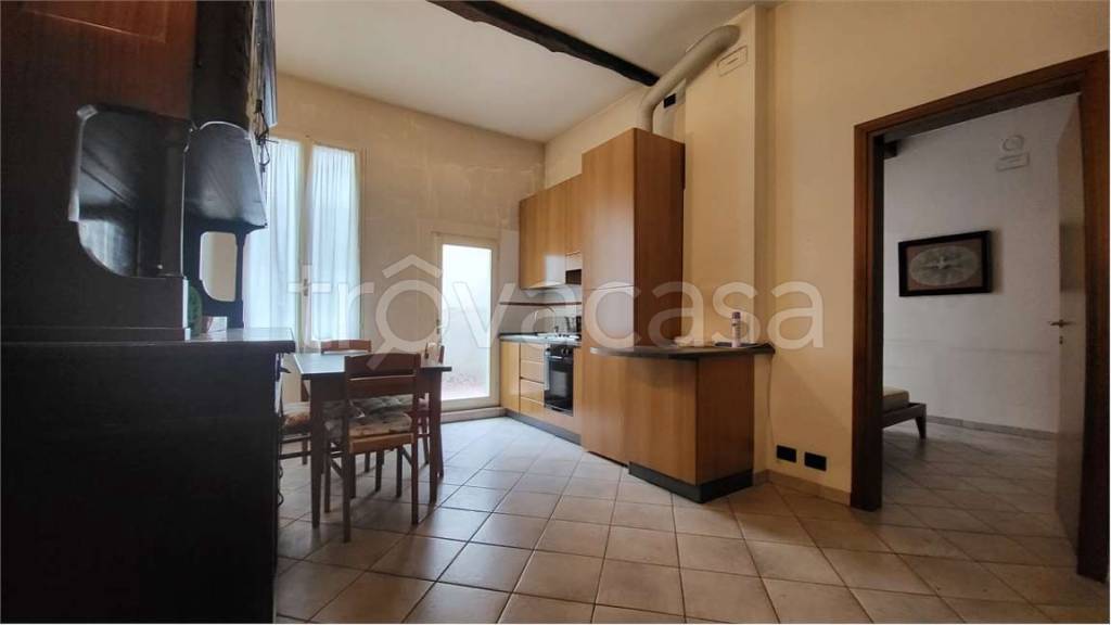 appartamento in vendita a Modena in zona Centro Storico