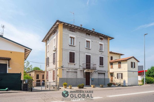 appartamento in vendita a Modena in zona Madonnina / Quattro Ville