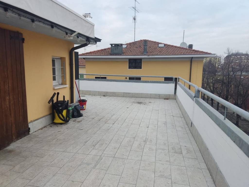 appartamento in vendita a Modena in zona Buon Pastore