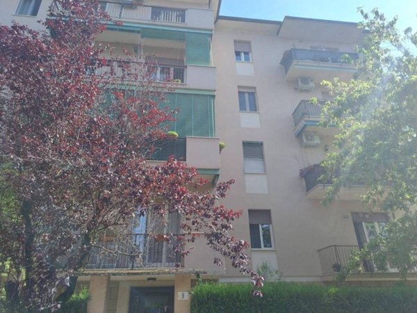 appartamento in vendita a Modena in zona San Lazzaro / Modena Est