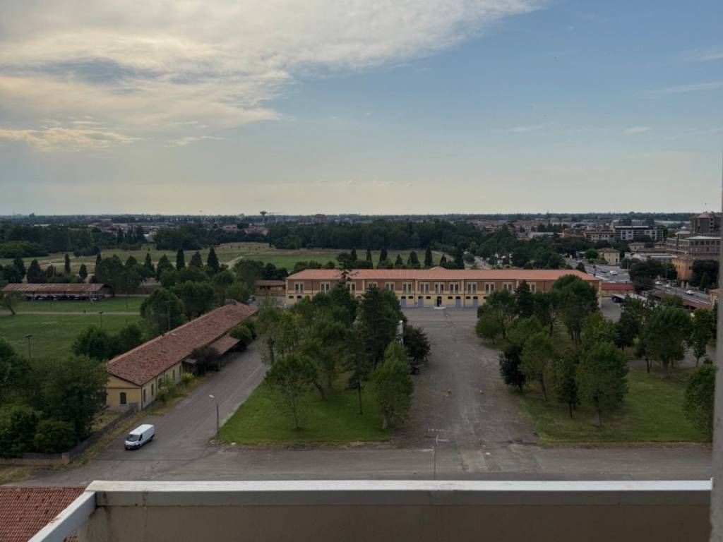 appartamento in vendita a Modena in zona San Faustino