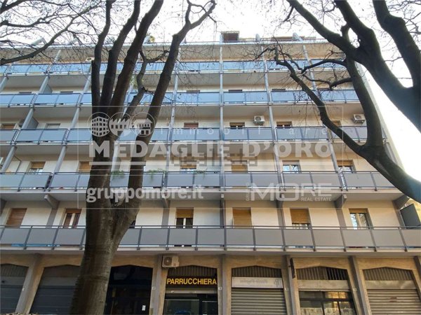 ufficio in vendita a Modena