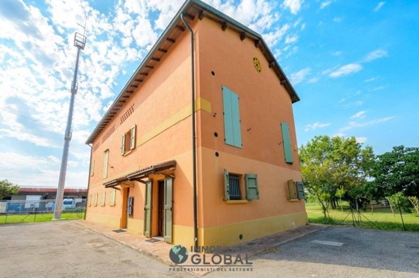 appartamento in vendita a Modena