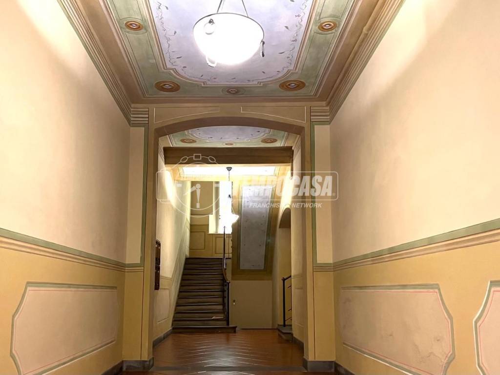 appartamento in vendita a Modena in zona Centro Storico