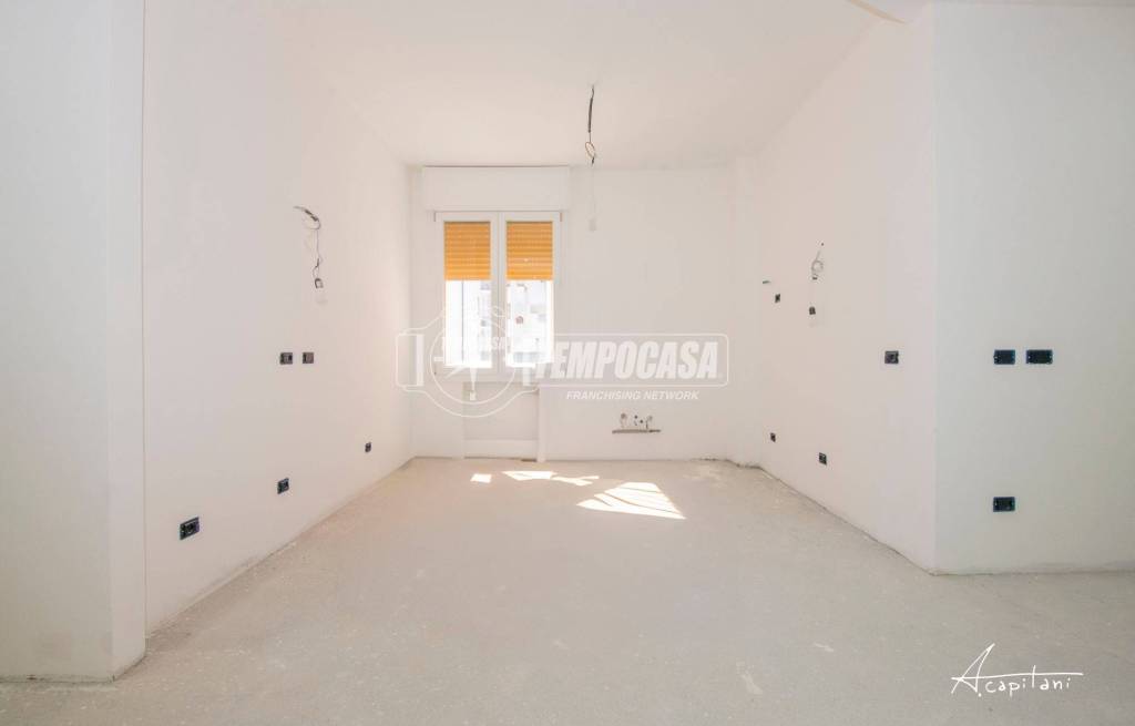 appartamento in vendita a Modena in zona Centro Storico