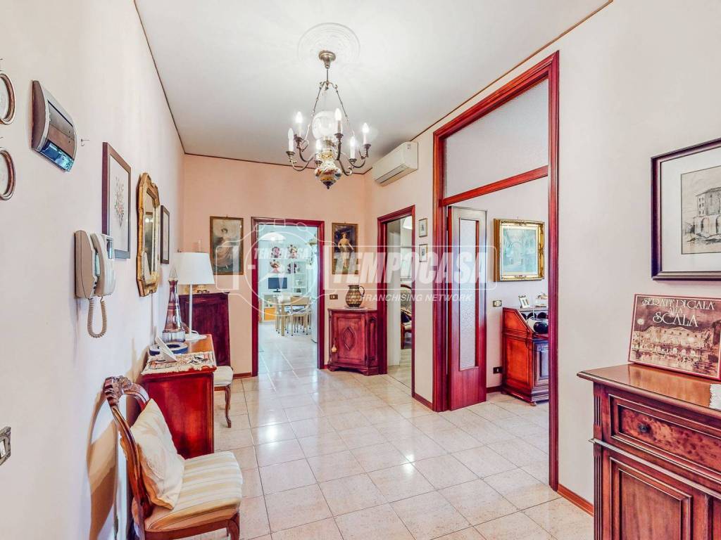 appartamento in vendita a Modena in zona San Faustino