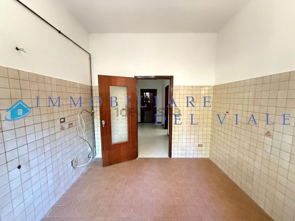 appartamento in vendita a Modena in zona Amendola