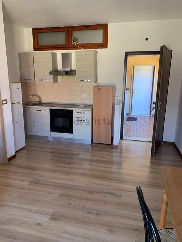 appartamento in vendita a Modena in zona Madonnina / Quattro Ville