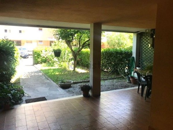 appartamento in vendita a Modena in zona Crocetta