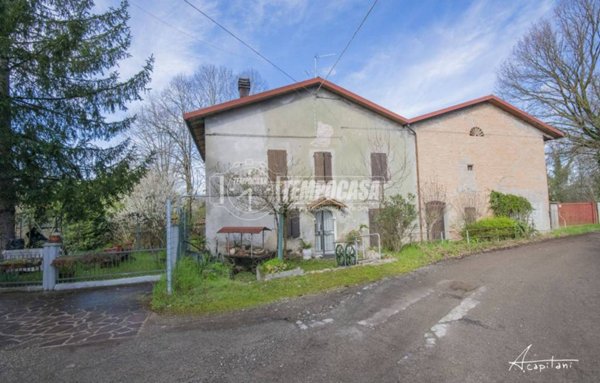 casa indipendente in vendita a Modena in zona Madonnina / Quattro Ville