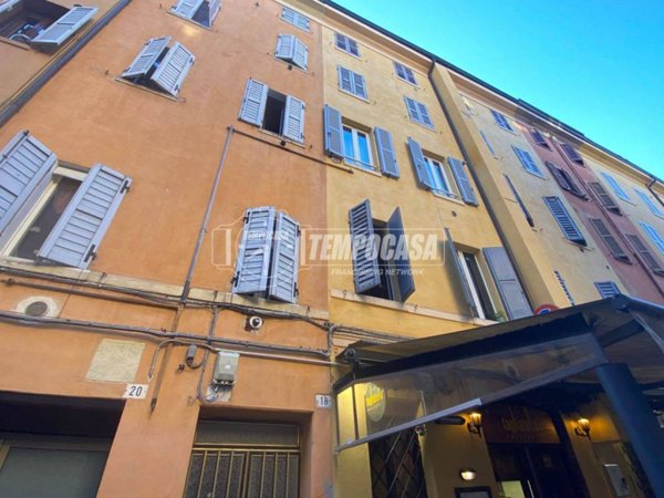 appartamento in vendita a Modena in zona Centro Storico