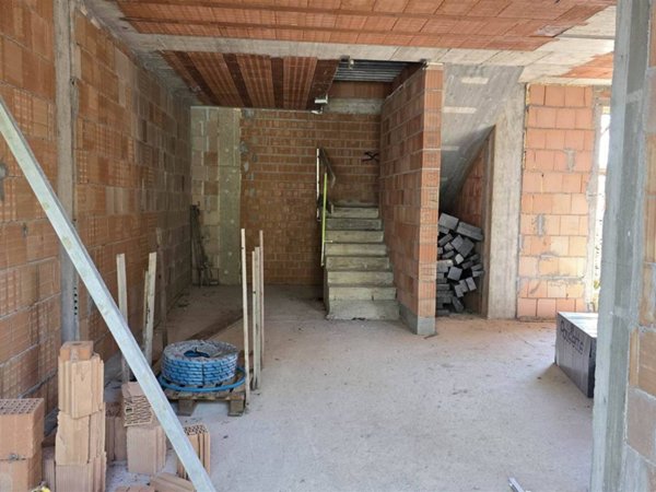 appartamento in vendita a Modena in zona Lesignana