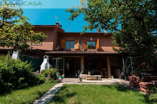 casa indipendente in vendita a Modena in zona Baggiovara