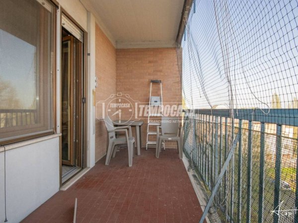 appartamento in vendita a Modena in zona San Lazzaro / Modena Est