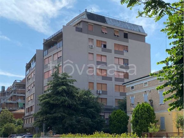 appartamento in vendita a Modena in zona Centro Storico