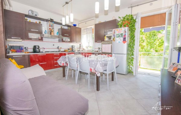 appartamento in vendita a Modena in zona San Lazzaro / Modena Est