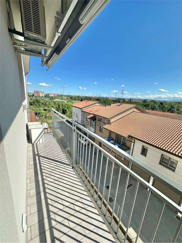 appartamento in vendita a Modena in zona Crocetta