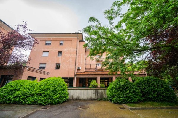 appartamento in vendita a Modena in zona Portile