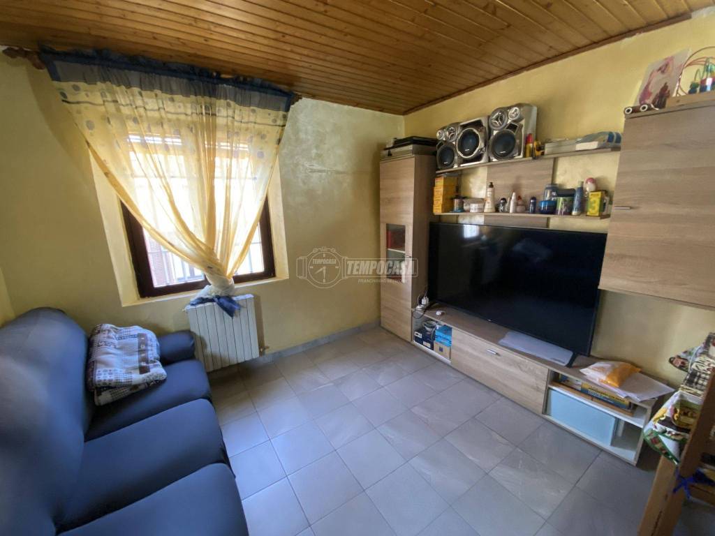 appartamento in vendita a Modena in zona Centro Storico