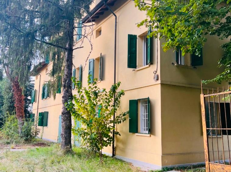 casa indipendente in vendita a Modena in zona San Lazzaro / Modena Est
