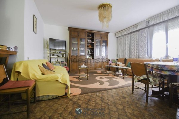 appartamento in vendita a Modena