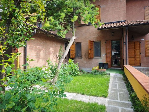 casa indipendente in vendita a Modena in zona Baggiovara