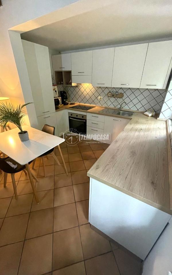 appartamento in vendita a Modena in zona Crocetta