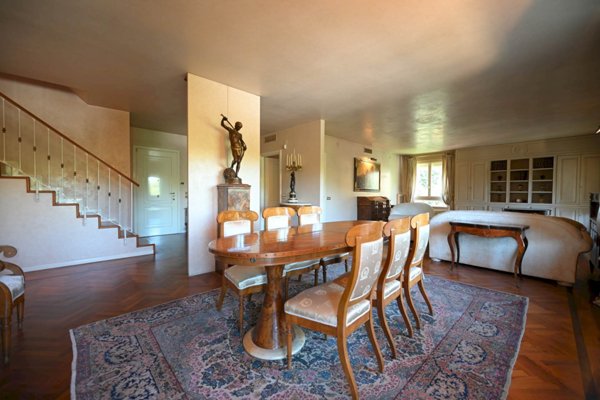 appartamento in vendita a Modena in zona Centro Storico