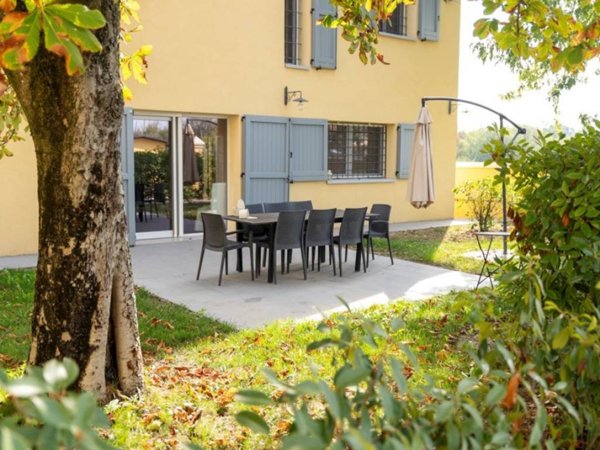 casa indipendente in vendita a Modena in zona Baggiovara