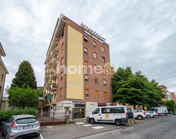 appartamento in vendita a Modena in zona San Faustino