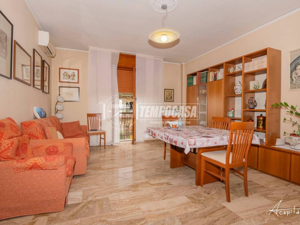 appartamento in vendita a Modena in zona San Lazzaro / Modena Est