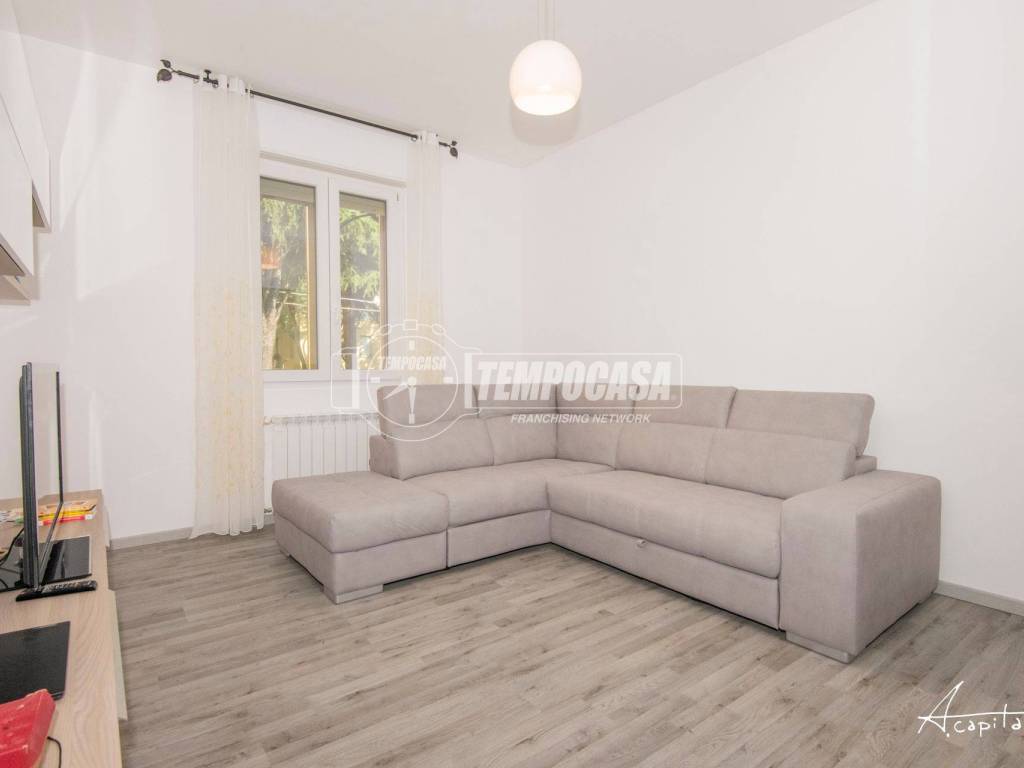 appartamento in vendita a Modena in zona San Lazzaro / Modena Est