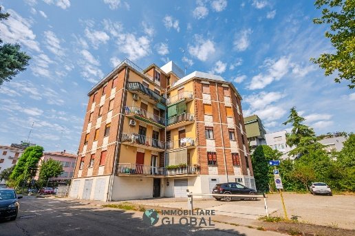 appartamento in vendita a Modena in zona San Faustino