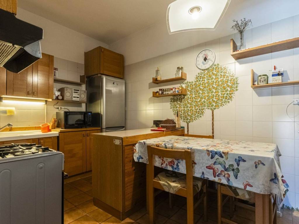 appartamento in vendita a Modena in zona Lesignana