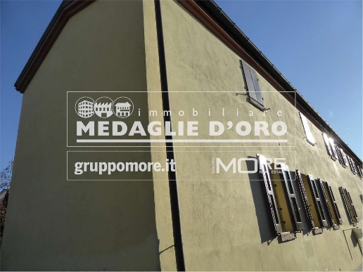 casa indipendente in vendita a Modena in zona San Damaso