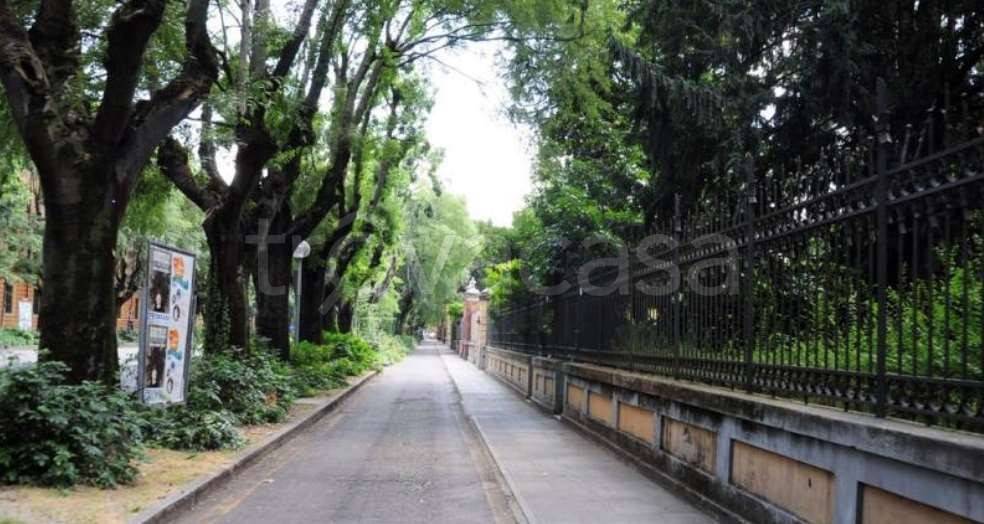 appartamento in vendita a Modena in zona Centro Storico
