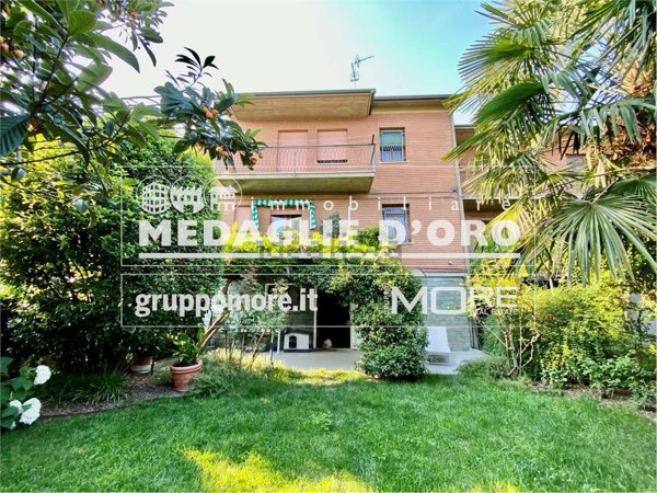 casa indipendente in vendita a Modena in zona Sant'Agnese