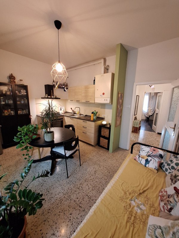 appartamento in vendita a Modena in zona Centro Storico
