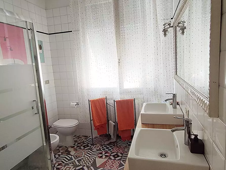casa indipendente in vendita a Modena